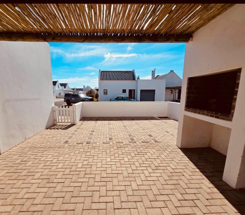 2 Bedroom Property for Sale in Britannia Reef Estate Western Cape